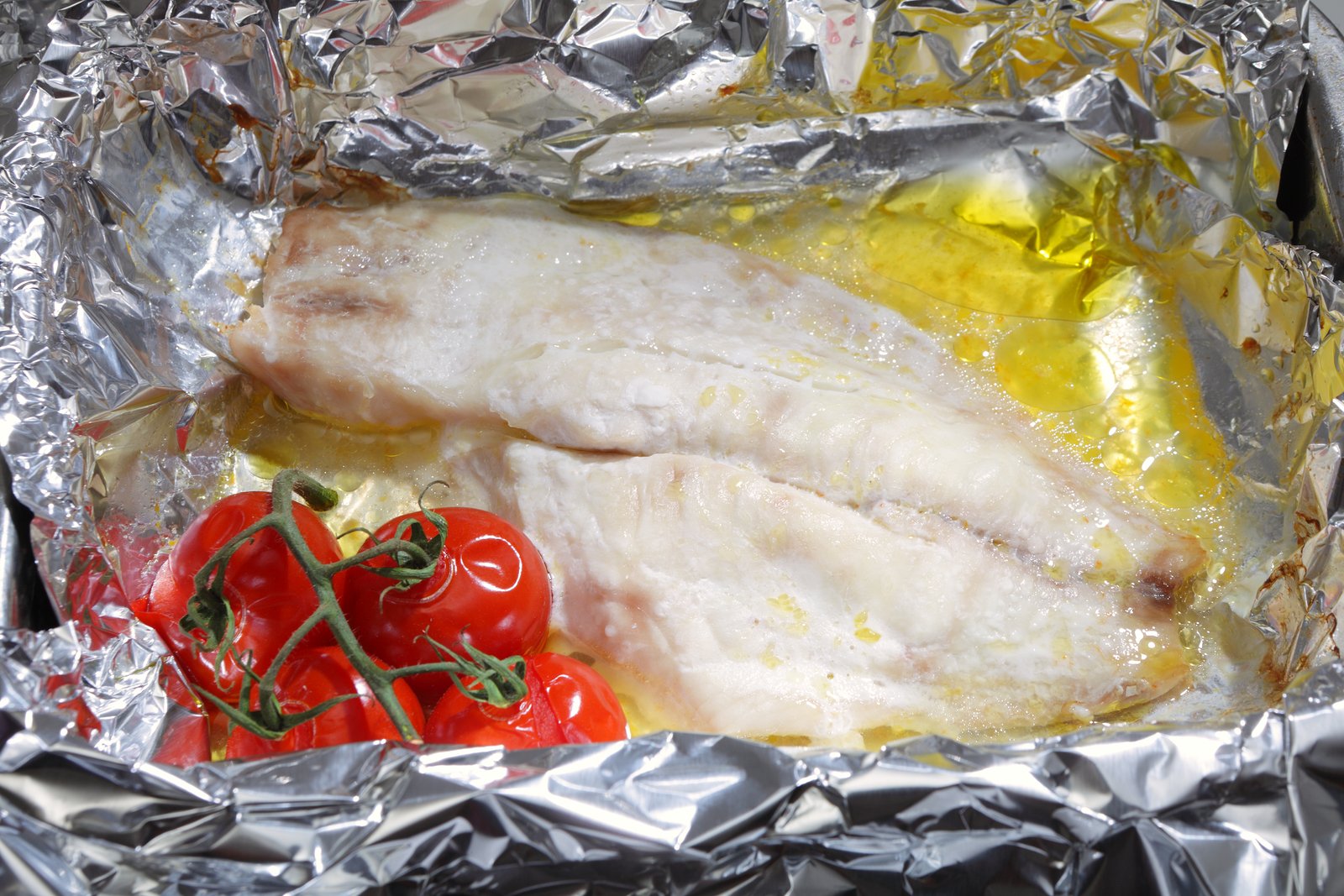 How to Make Fish Parcels in Alfoil