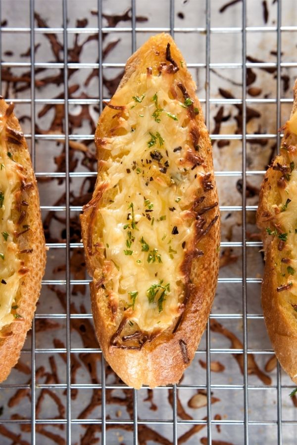 Chewy Cheesy Garlic Bread | Stay At Home Mum