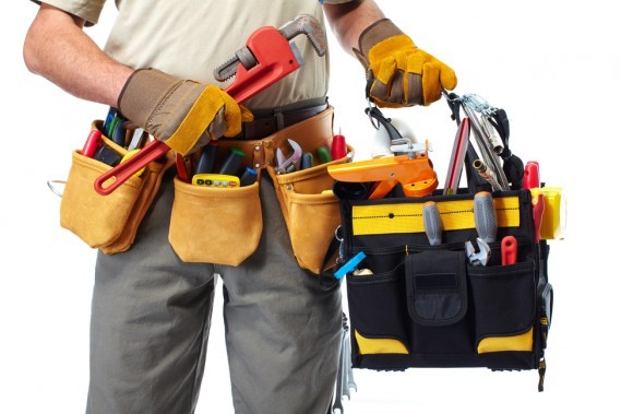 Handyman Versus A Professional Contractor