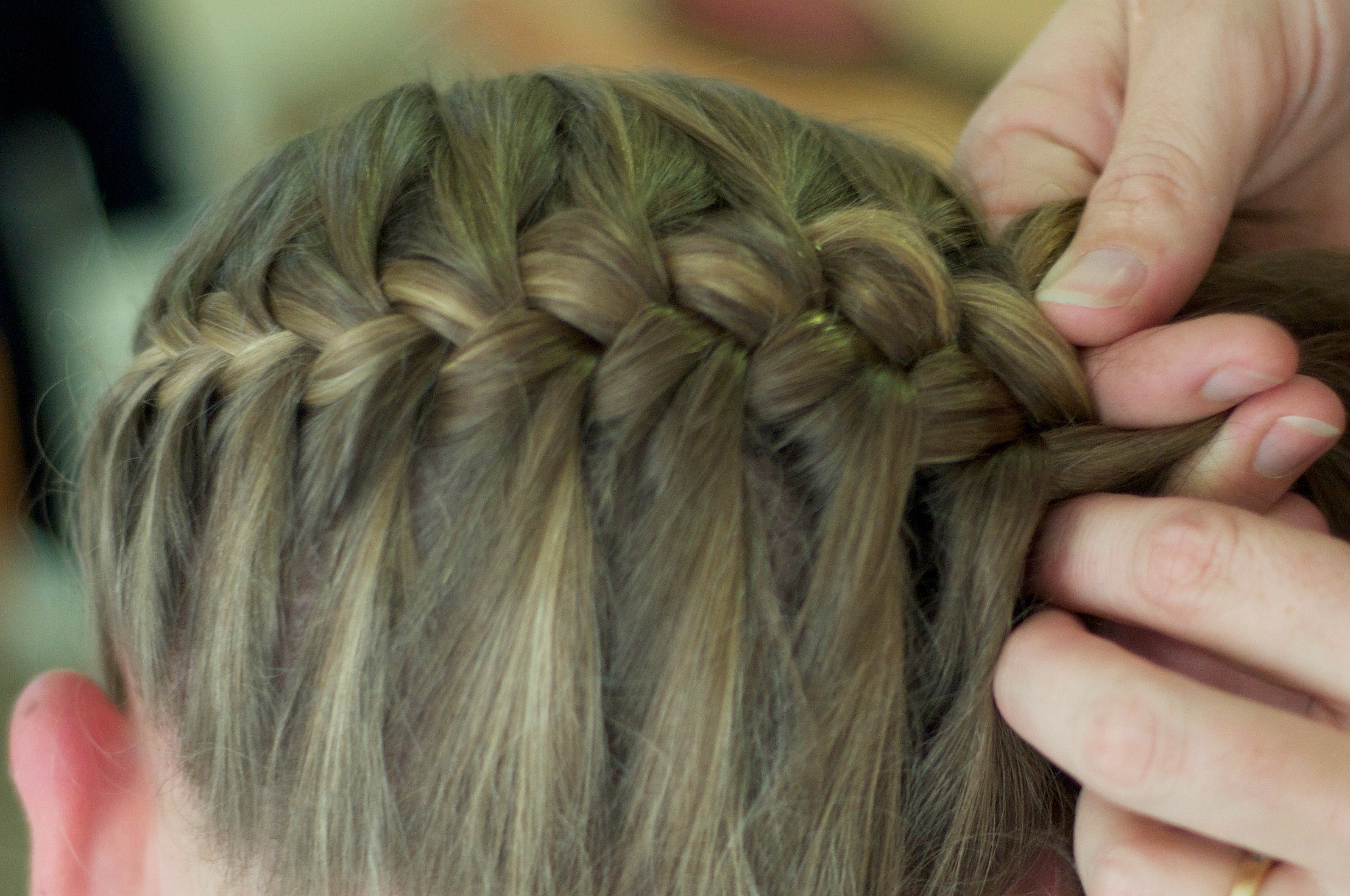 How to Do a Side Braid in 4 Easy Steps
