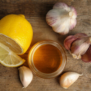10 Uses For Garlic