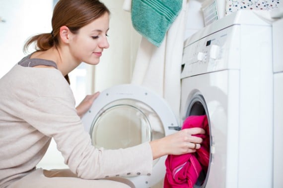 12 Easy-to-do Laundry Hints