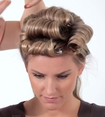 How to Make Big Bouncy Curls