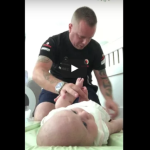 Dad Can’t Help But Throw Up During a Nappy Change!
