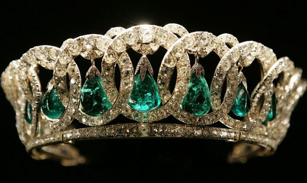 Famous Crowns And Tiaras