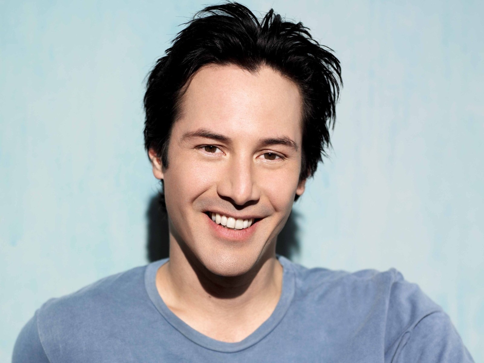 keanu reeves smile wallpaper 53956 55687 hd wallpapers | Stay at Home Mum.com.au