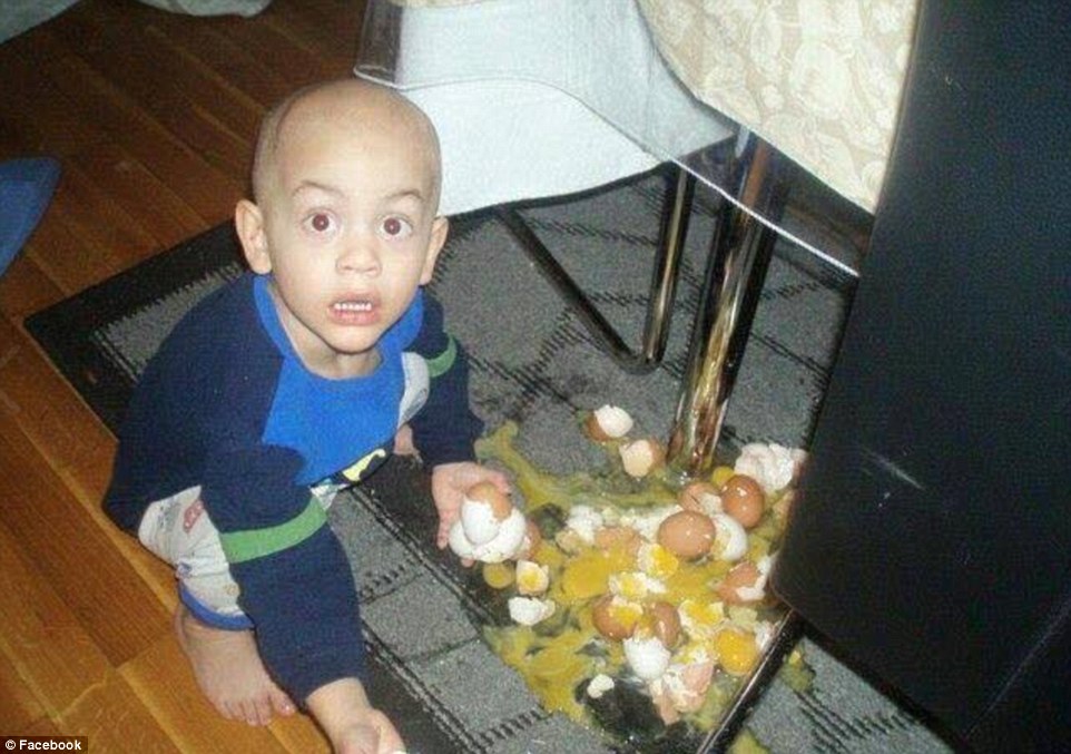 3203443800000578 3483248 Eggs cellent One child looked visibly surprised to be caught aft a 49 1457527781672 | Stay at Home Mum.com.au
