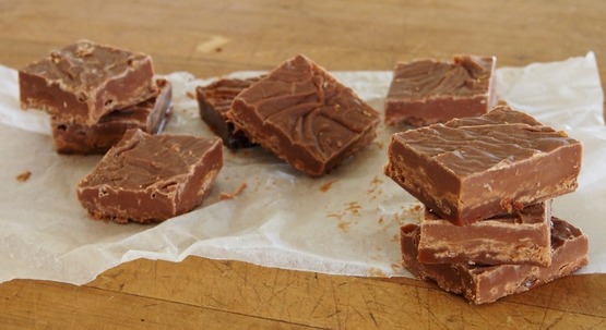 Slow Cooker Chocolate Fudge 6 | Stay at Home Mum.com.au
