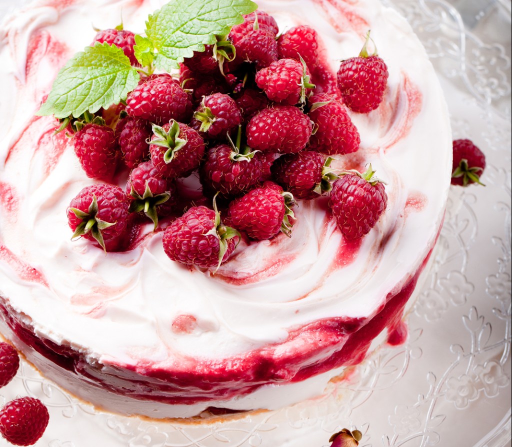 Raw Raspberry Cheesecake | Stay At Home Mum