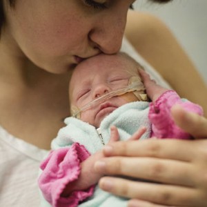 What It’s Like To Have a Baby in Intensive Care