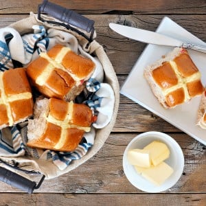 20 Amazing Facts About Hot Cross Buns To Read While You Enjoy One This Easter