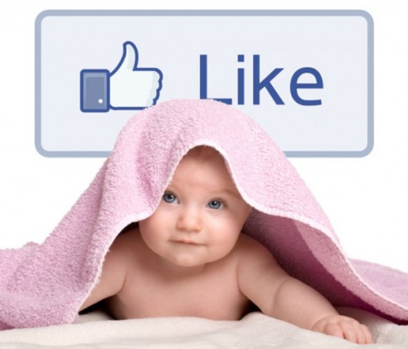 baby announcement etiquette in social media