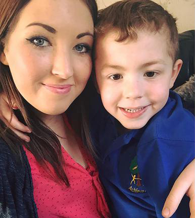 Boy Has "Poo Phobia" That He Didn't Poo for Four Months | Stay at Home Mum
