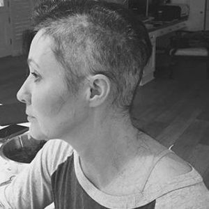 Shannen Doherty Bravely Documents Shaving Her Head