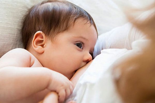 17 Amazing Facts About Breastfeeding