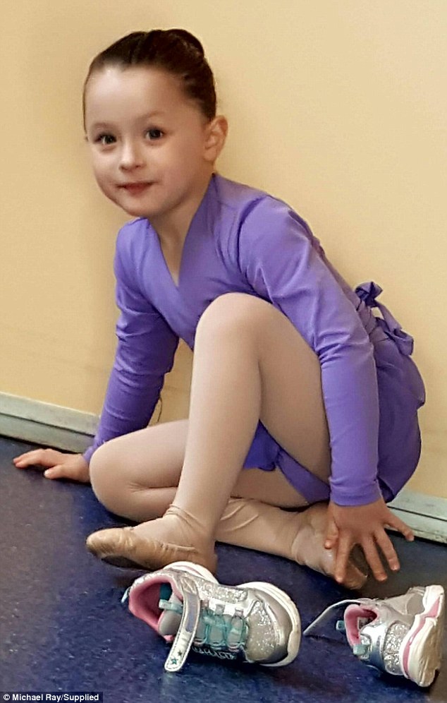 Single Dad Helps Daughter Dress Up For Ballet Concert As School Overturns Rule Banning Men in Dressing Room | Stay at Home Mum