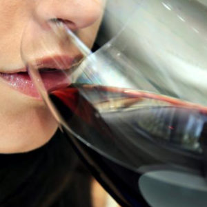 Study: Red Wine Can Help Women Get Pregnant