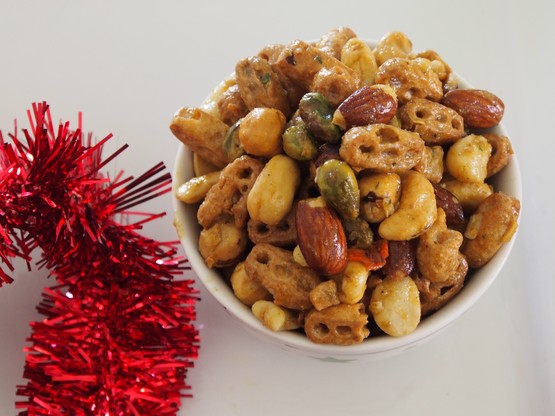 Nuts and Bolts Crunchy Snack Mix |  Stay at Home Mum