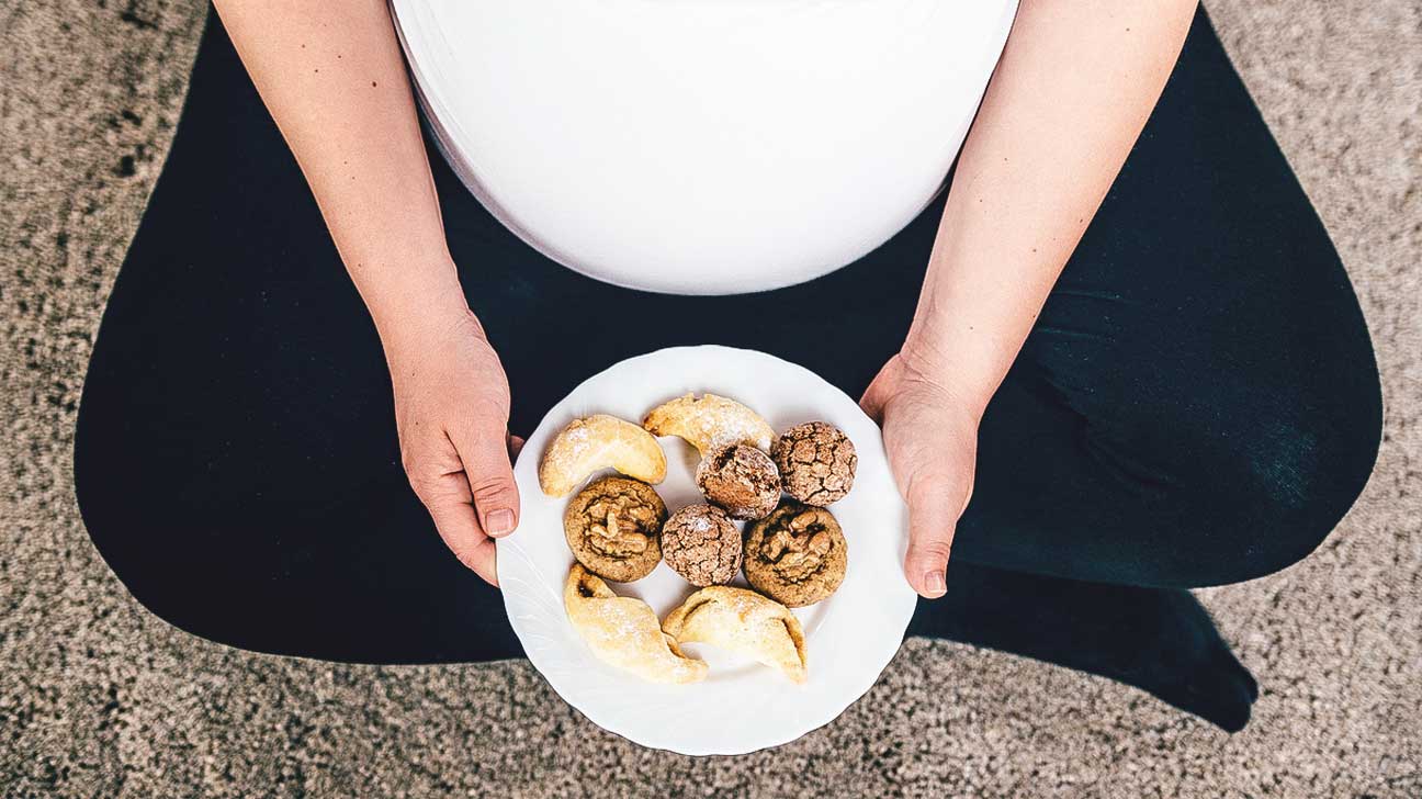 How Much Weight Gain Is Normal During Pregnancy? | Stay at Home Mum