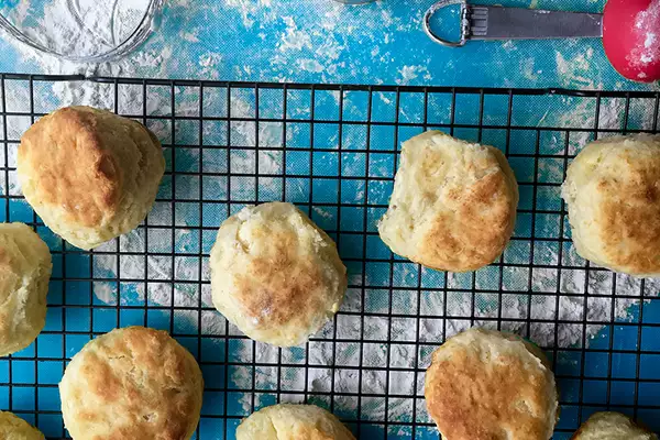 3-Ingredient Flaky American Biscuits