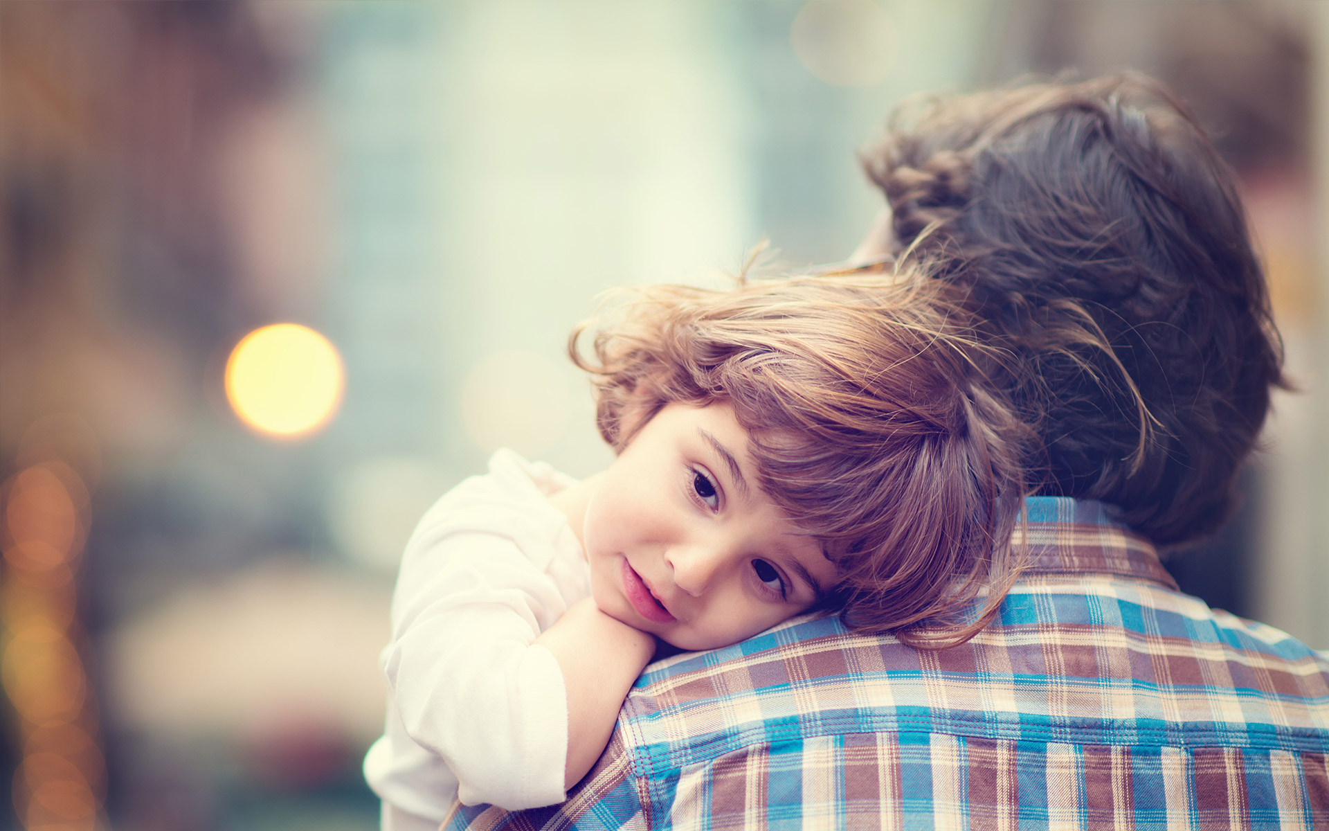 7 Ways To Deal With Favouritism In Your Kids | Stay At Home Mum