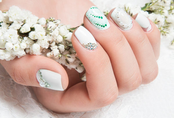 20+ Pretty Nail Arts For The Bride to Be