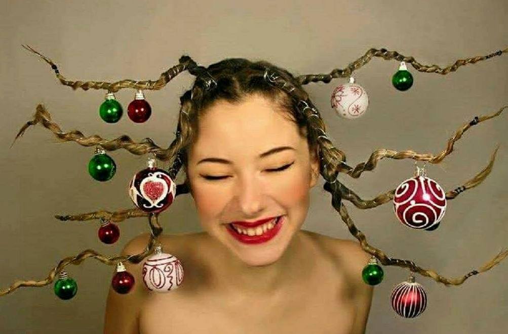 8 People Who Love Christmas Too Much