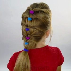 1-Minute Hairstyle Ideas for Hyperactive Girls