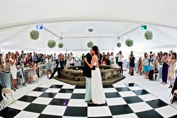 How To Plan Your Dream Marquee Wedding