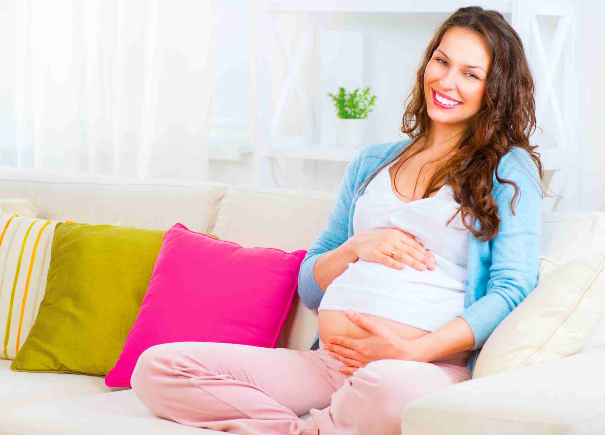 7 Tips On How to Survive a Summer Pregnancy | Stay At Home Mum