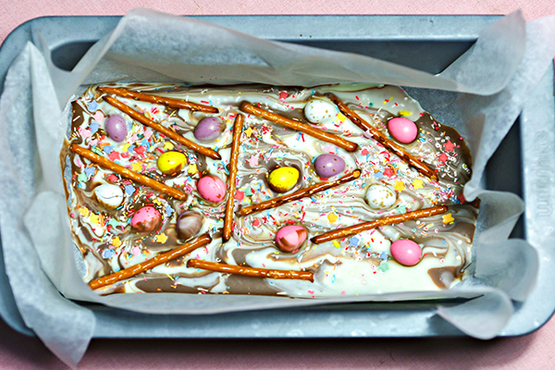 Easter Egg Pretzel Chocolate Swirl Bark | Stay At Home Mum
