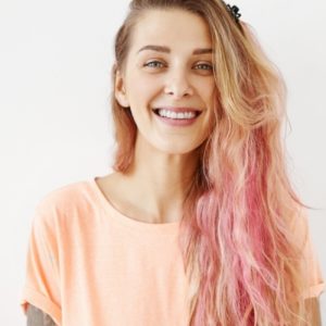 How to Make Bleach Shampoo to Lighten Your Hair Gently
