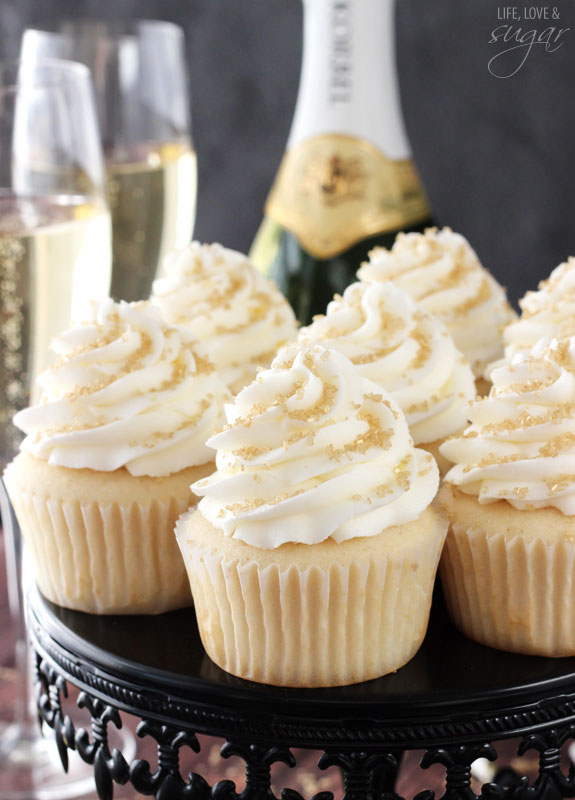 15 Boozy Dessert Combos Perfect for Mother's Day | Stay At Home Mum