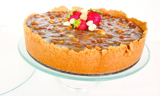 Salted Caramel Macadamia Cheesecake | Stay at Home Mum