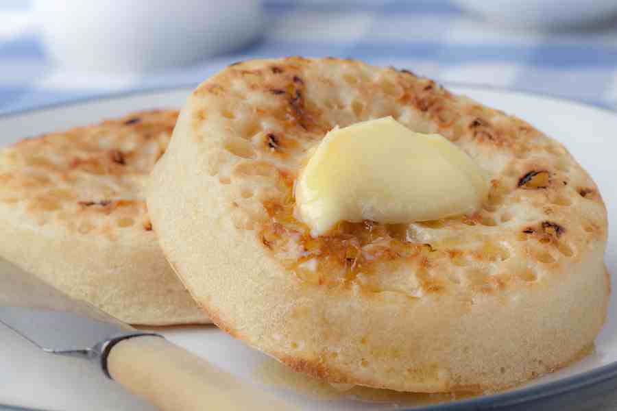 How to Make Homemade Crumpets | Stay at Home Mum