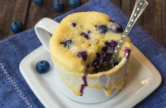 Blueberry Muffin in a Mug | Stay At Home Mum