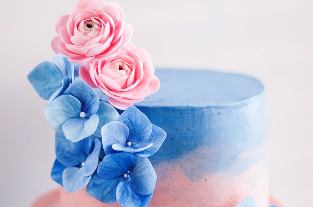 22 Simple One-Tier Wedding Cakes for a Frugal Wedding