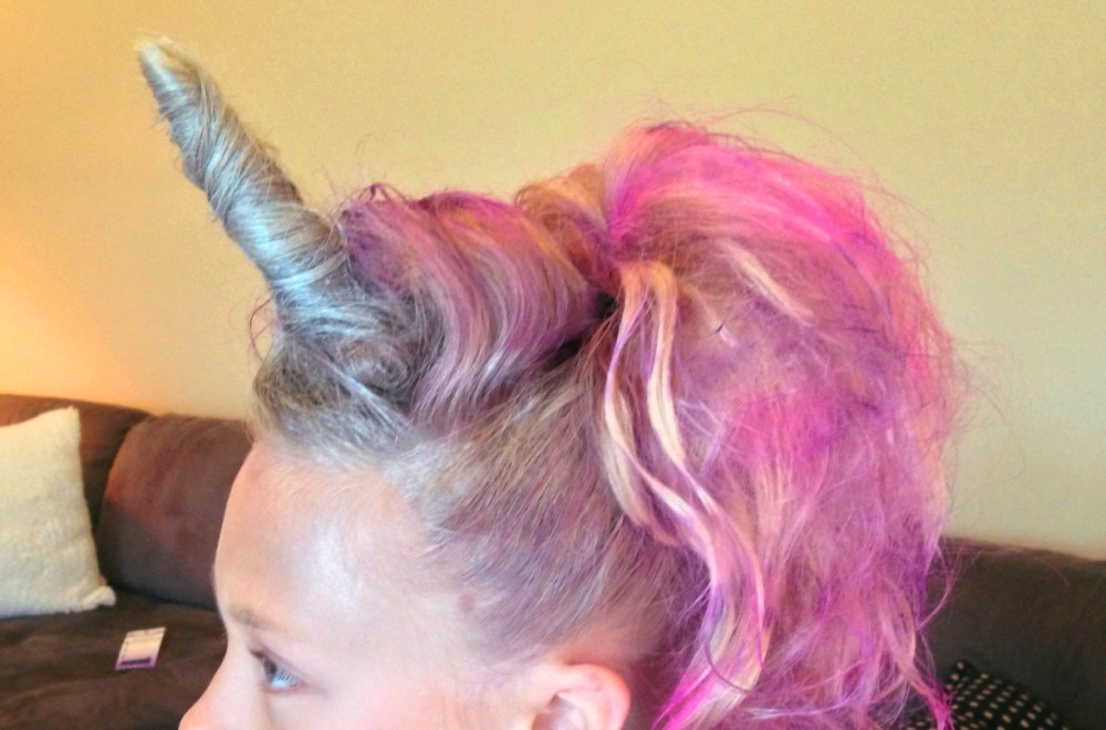 25 Amazingly Crazy Hair Ideas for Girls
