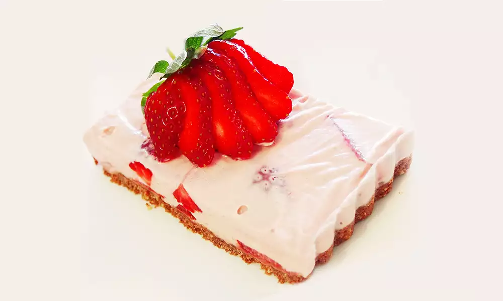 Frozen Strawberry Cheesecake Slice