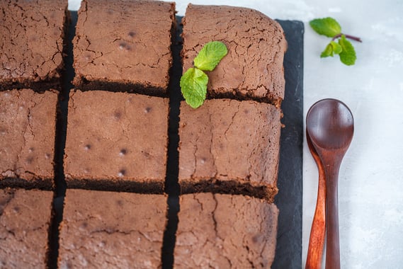 100 Easy-to-Bake Cakes for Any Occasion