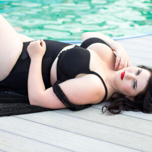 Best Online Stores to Buy Plus Size Lingerie Online