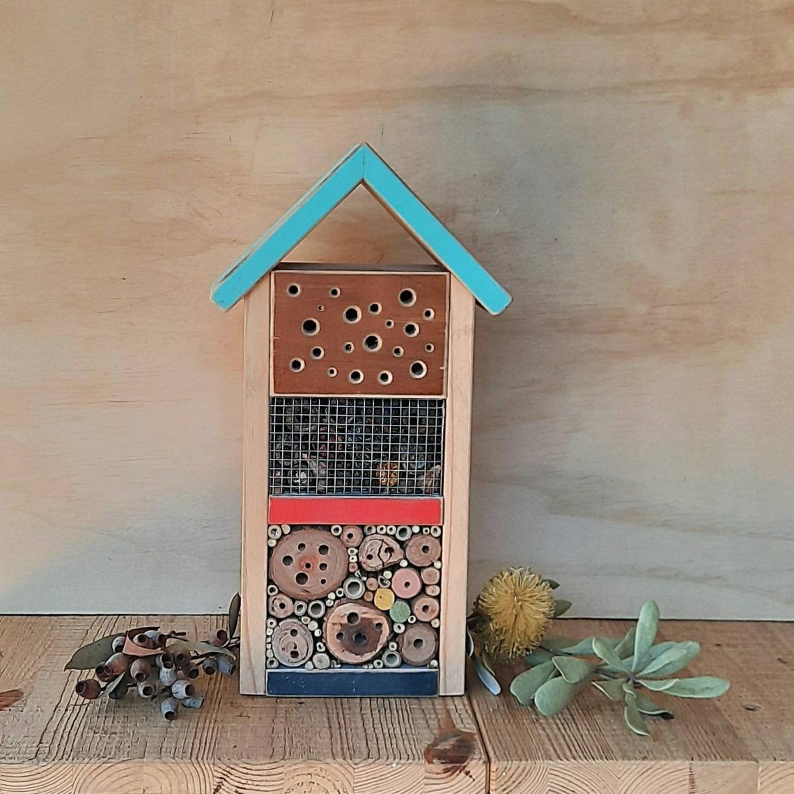 A Bee Hotel | Stay At Home Mum