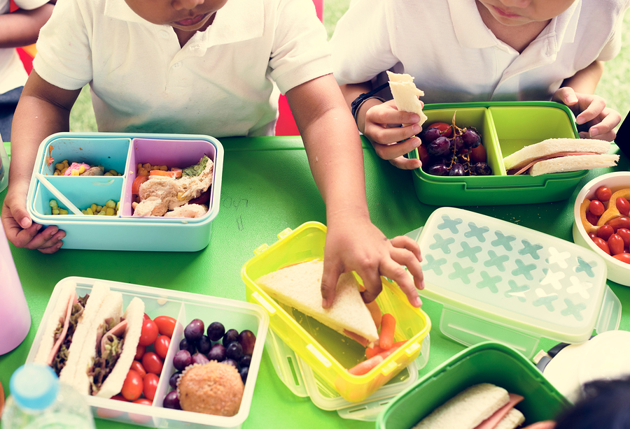 The Ultimate Guide to Choosing a Healthier School Lunch | Stay at Home Mum