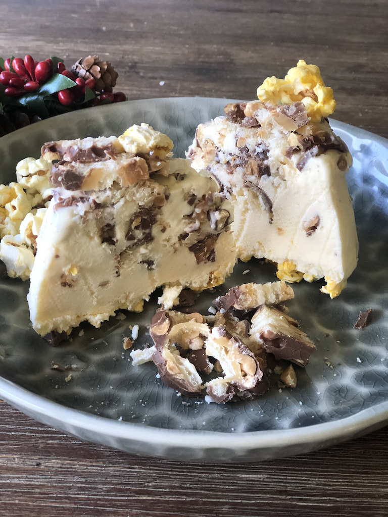 Popcorn dan Puding Es Krim Piknik |  Tetap di Rumah Ibu