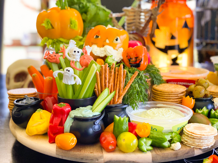 Scary Halloween Feasting Platter (That is HEALTHY, too!)