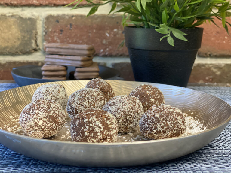 30 Best Make Ahead Snacks You Can Freeze For Later