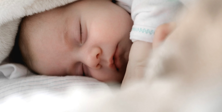 10 Best Baby Sleeping Bags – Keep Baby Warm All Night in Winter
