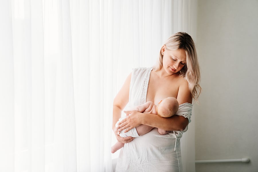 This Breastfeeding Ad Got Banned From Facebook | Stay At Home Mum