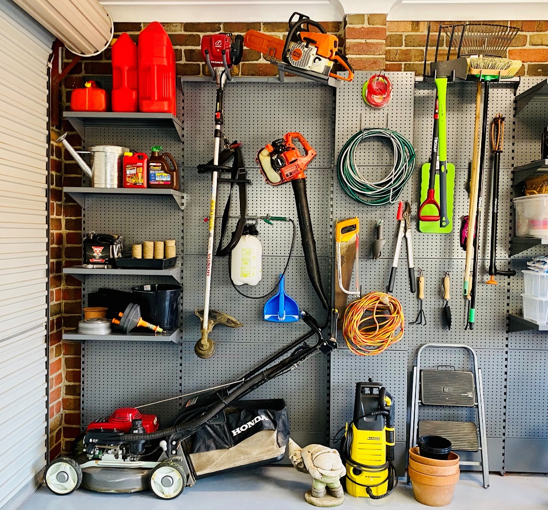 How To Organise Your Garage with a Garage Storage System | Stay At Home Mum