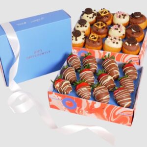 Dessert Boxes Are the Ultimate Gift Idea for Covid Christmas